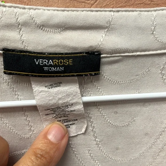 Elegant Cream Women's Top VeraRose - Picture 3 of 5